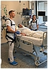 Rücken entlasten im Klinikalltag: Magdeburger Studie untersucht Exoskelette in der Pflege