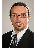 Jun.-Prof. Dr.-Ing. Elmar Woschke