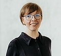 Dr. Julia Hille